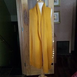 Mustard colour scarf